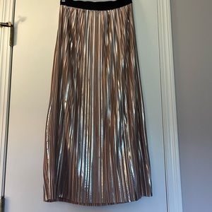 Alice Blue pull on metallic midi skirt.
